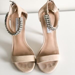 Steve Madden Sandal Pumps